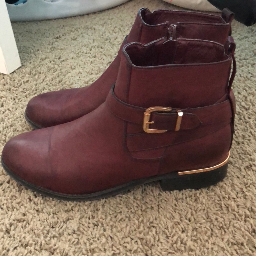 Wanted maroon boots